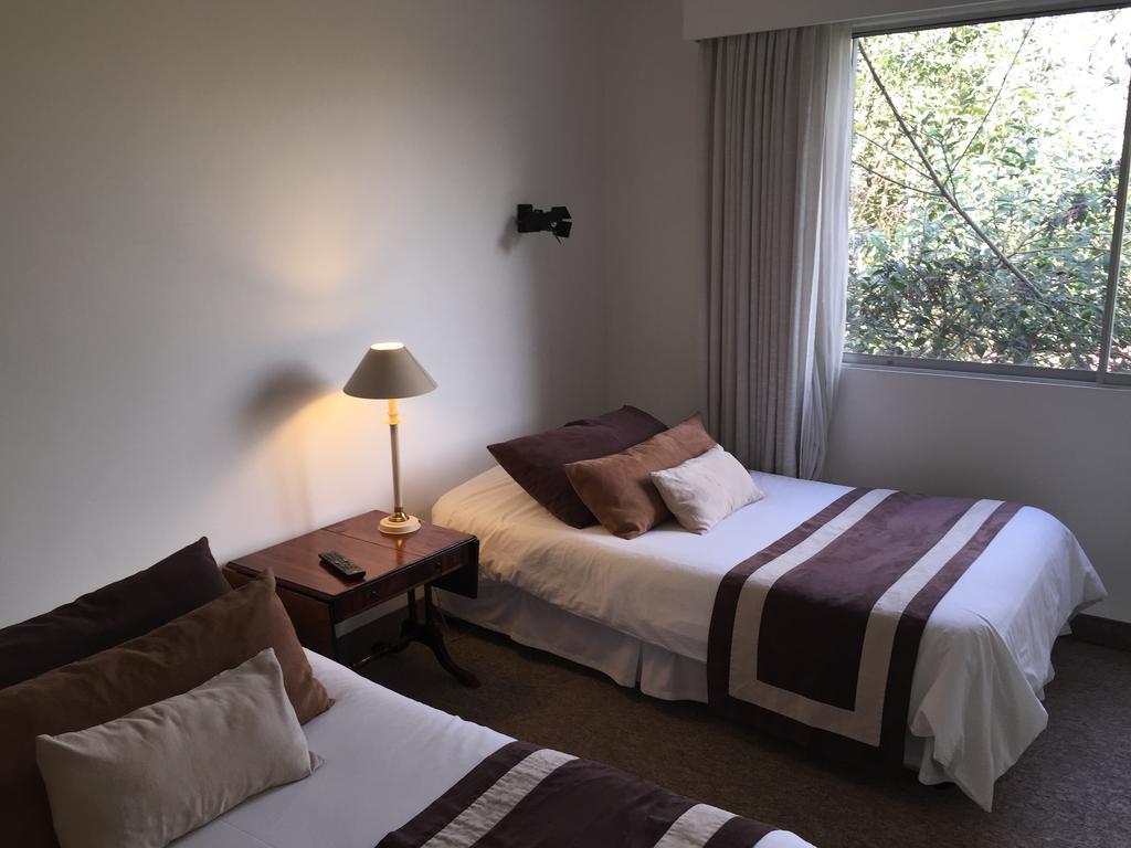 Hotel Acacias De Vitacura Сантьяго Экстерьер фото